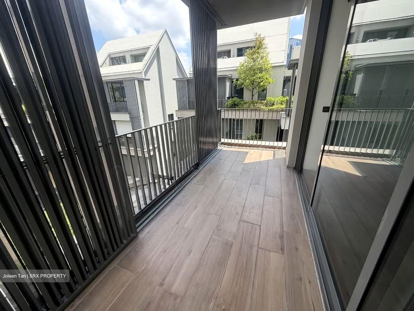 10 Evelyn (D11), Apartment #549957781